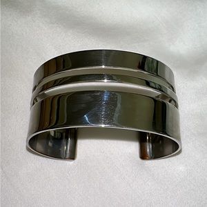 🤍 Silver Cutout Cuff Bangle 3 Lines from Nordstrom 🤍